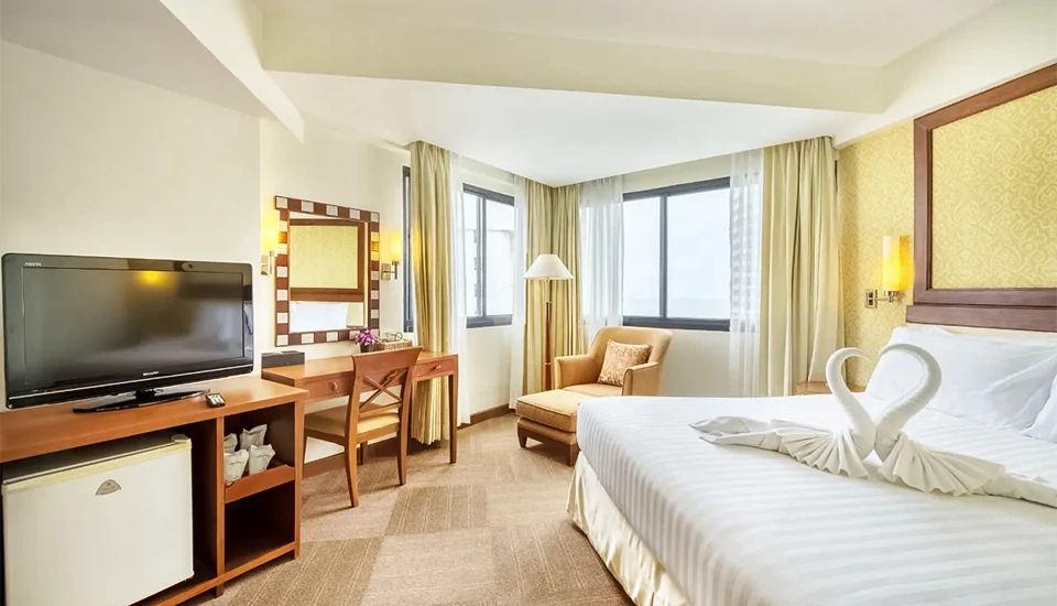 هتل جامتین پالم بیچ پاتایا